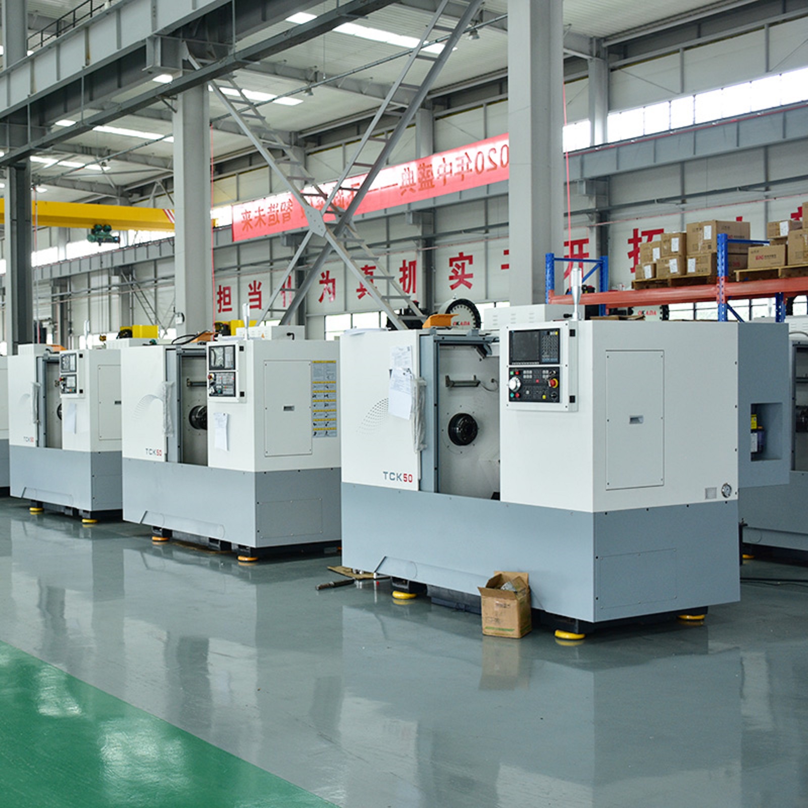 Máy tiện CNC TCK50 giường nghiêng