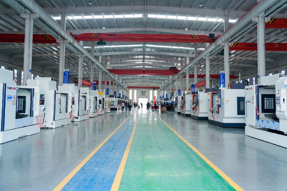 Khi máy công cụ thức tỉnh: bước tiến của sản xuất thông minh